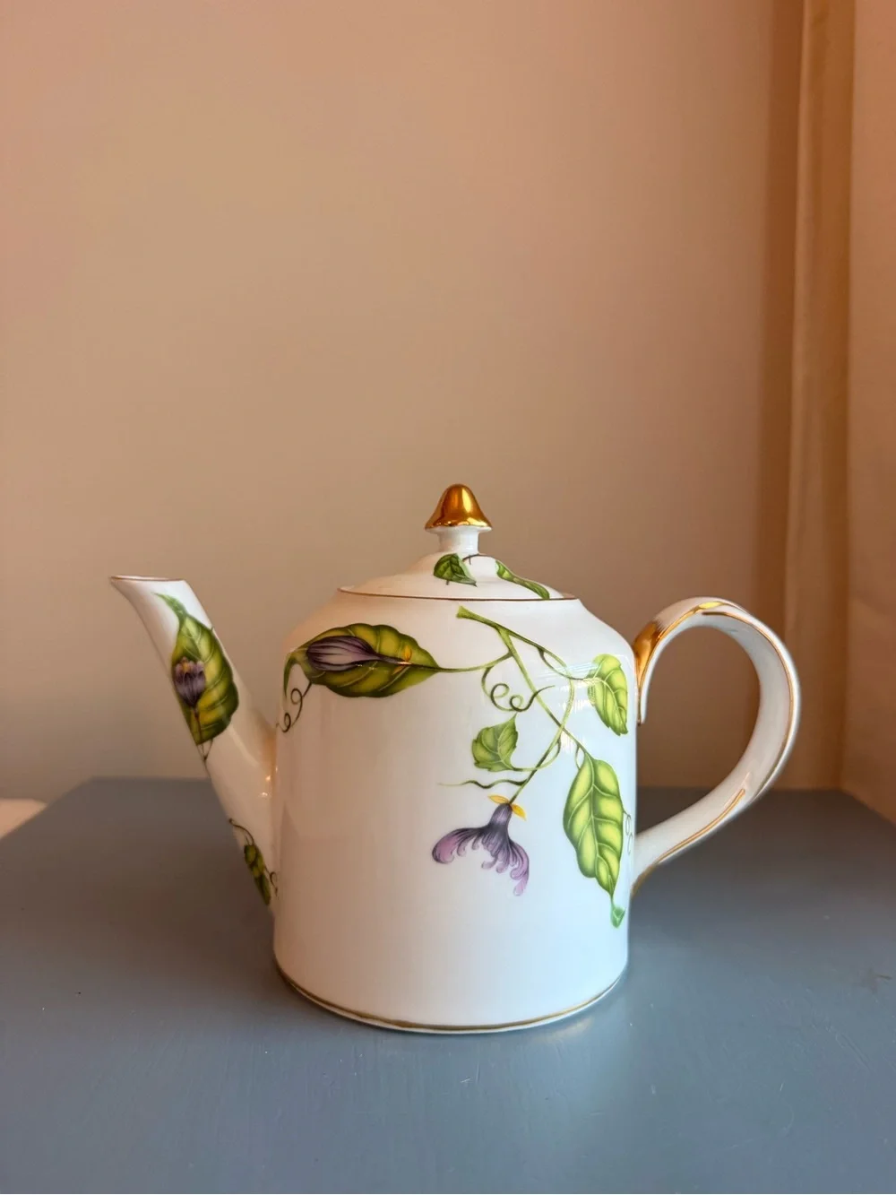 Vintage I Godinger & Co Floral Teapot Botanical Porcelain Gold Trim Lidded